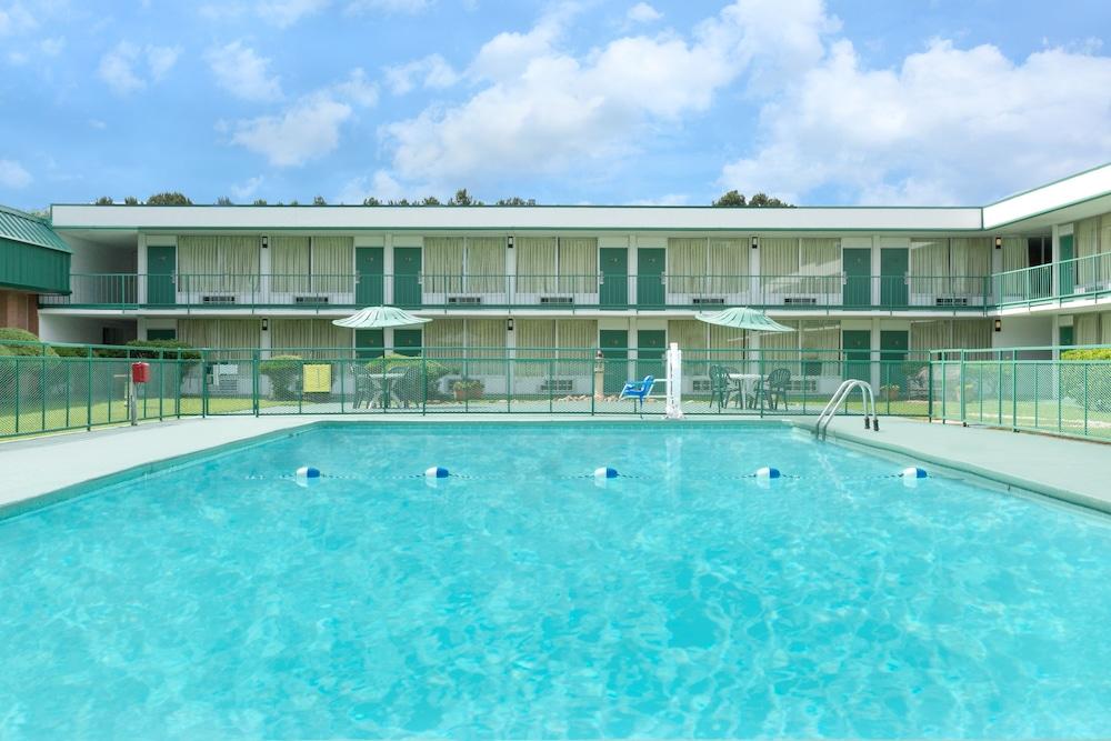 Hotel Super 8 By Wyndham Hope Exteriér fotografie